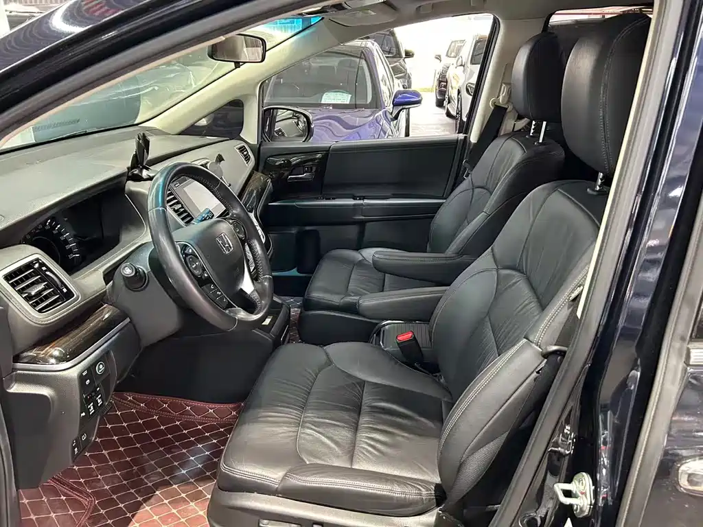 Honda Odyssey — миниатюра 8