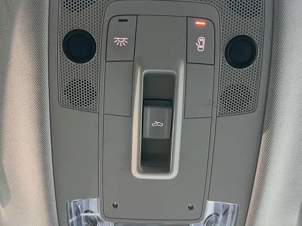 Audi Q3 Sportback — миниатюра 10