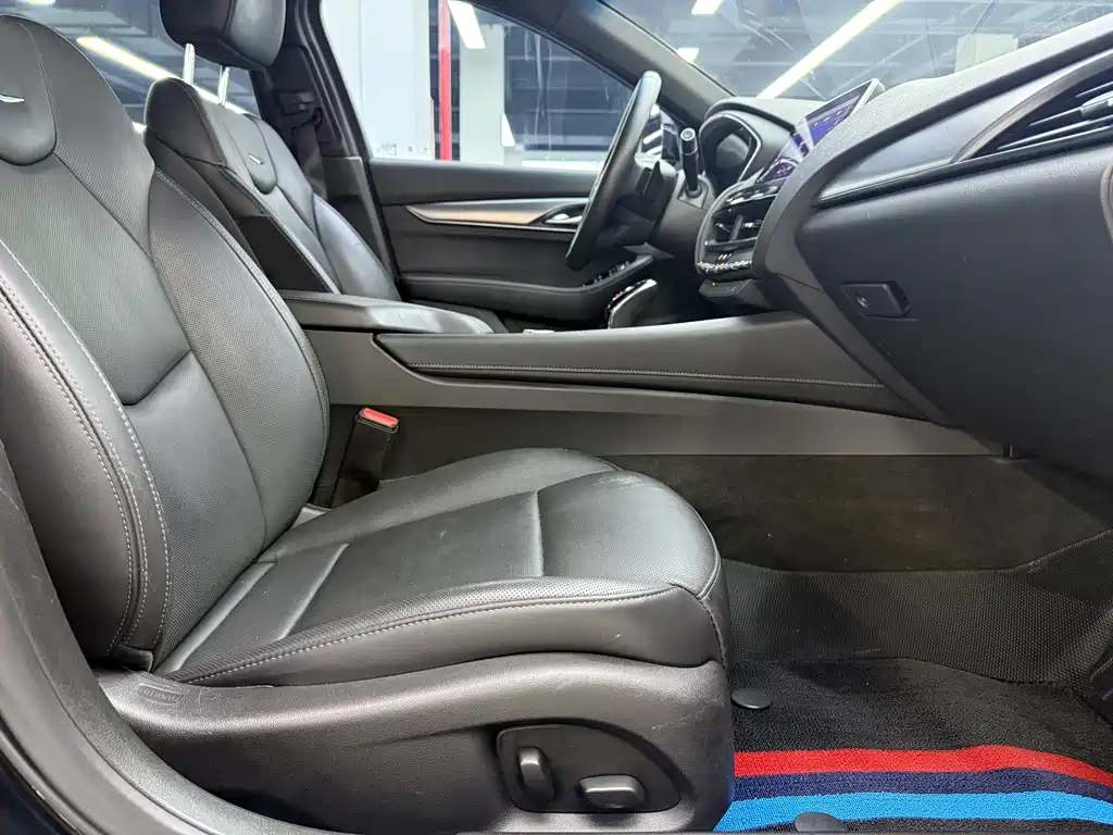 Cadillac CT5 — миниатюра 21