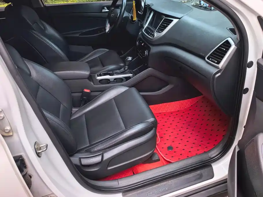 Hyundai Tucson — миниатюра 8