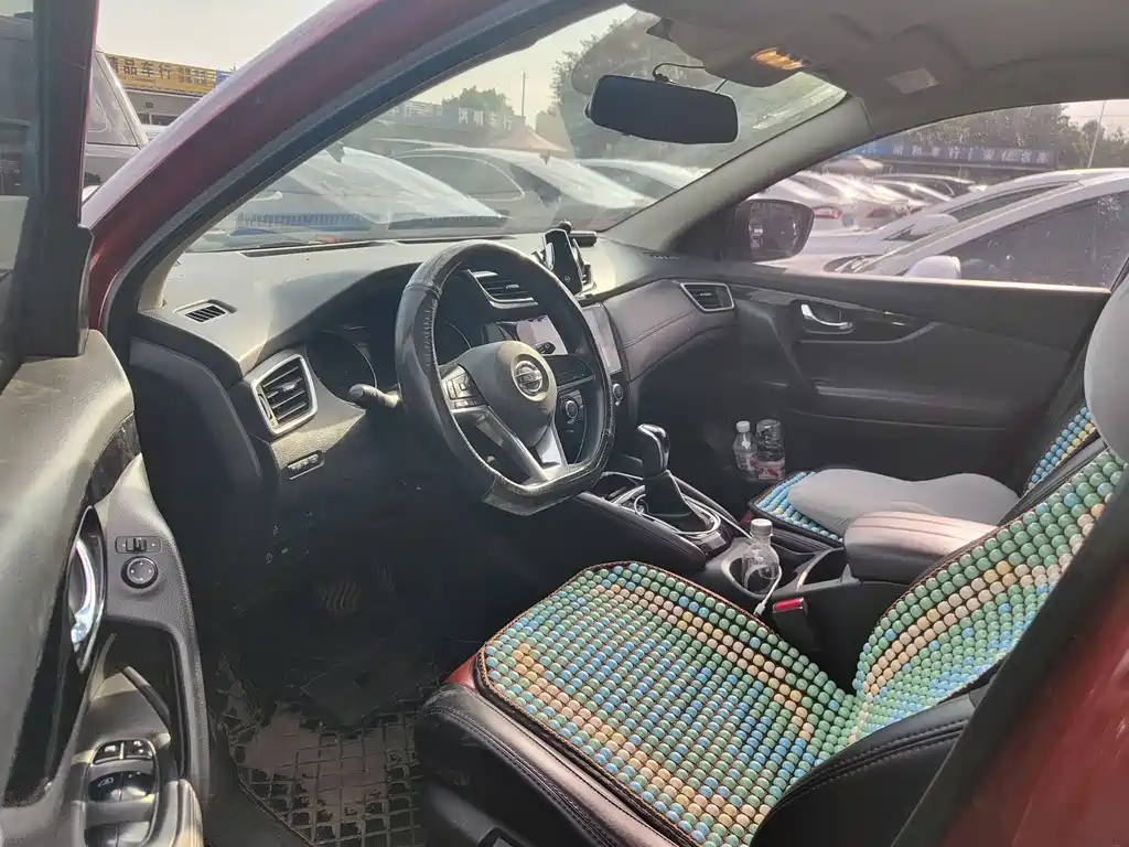 Nissan Qashqai — миниатюра 4