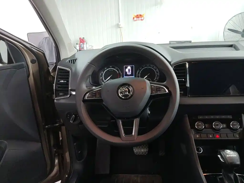 Skoda Karoq — миниатюра 11