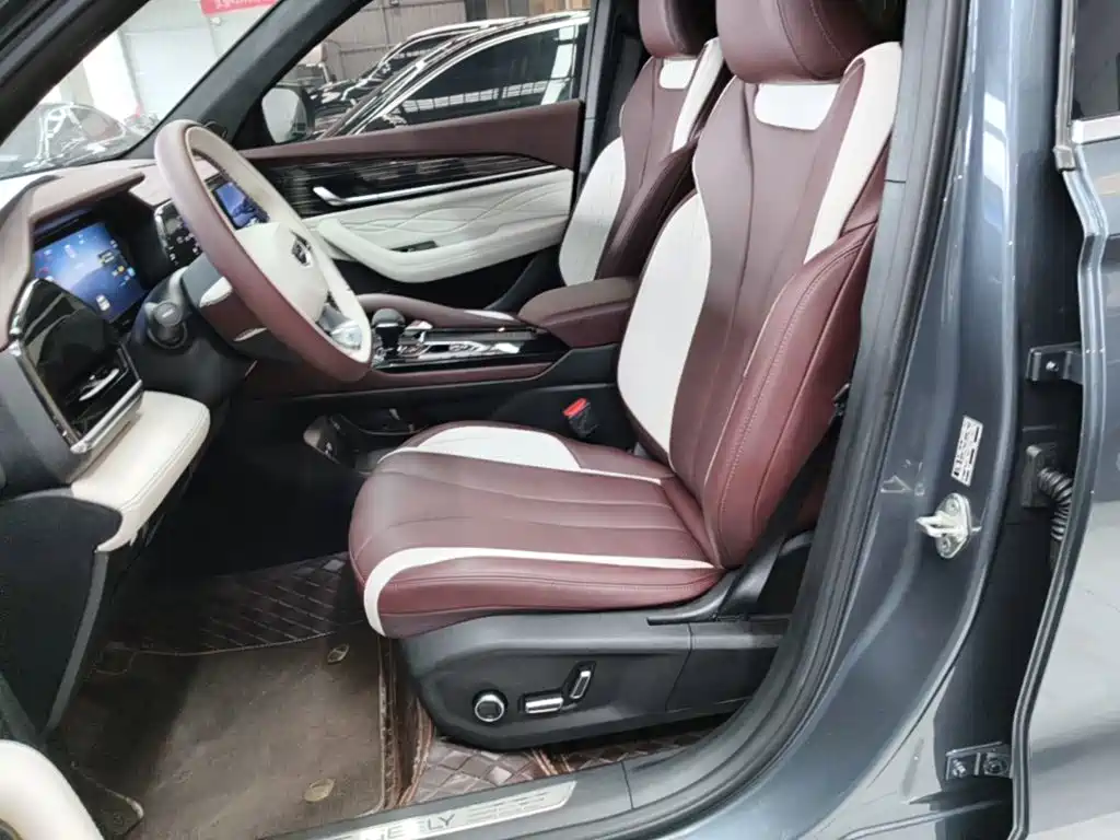 Geely Xingyue L — миниатюра 15