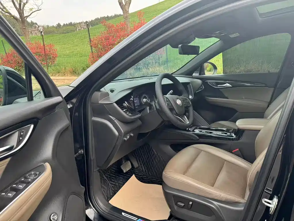 Buick Envision Plus Plus 2022 Plus 652T мест Luxury