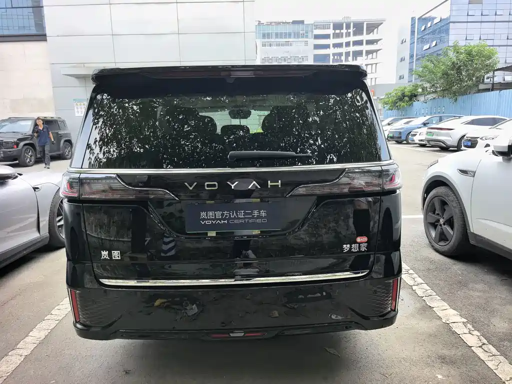VOYAH Dreamer — миниатюра 19