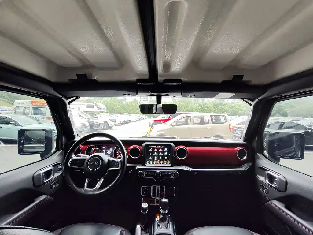 Jeep Wrangler — миниатюра 8