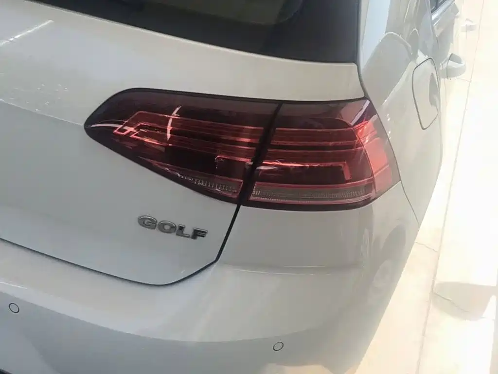 Volkswagen Golf — миниатюра 8