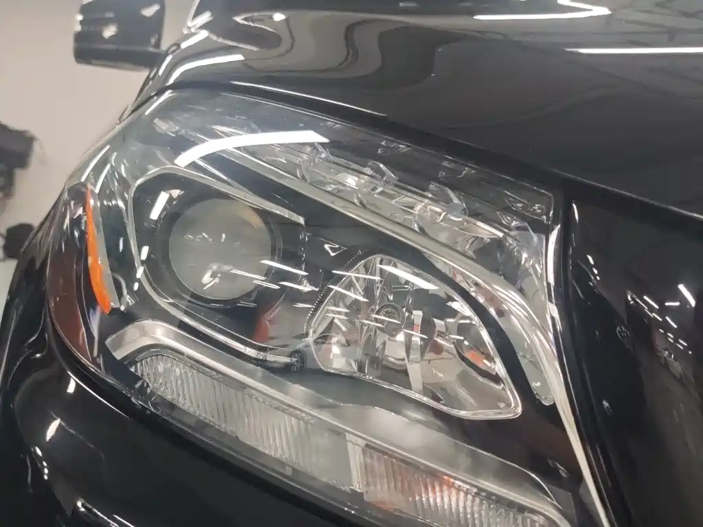 Mercedes-Benz GLS — миниатюра 16