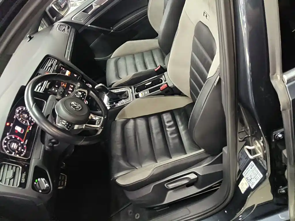 Volkswagen Golf — миниатюра 15
