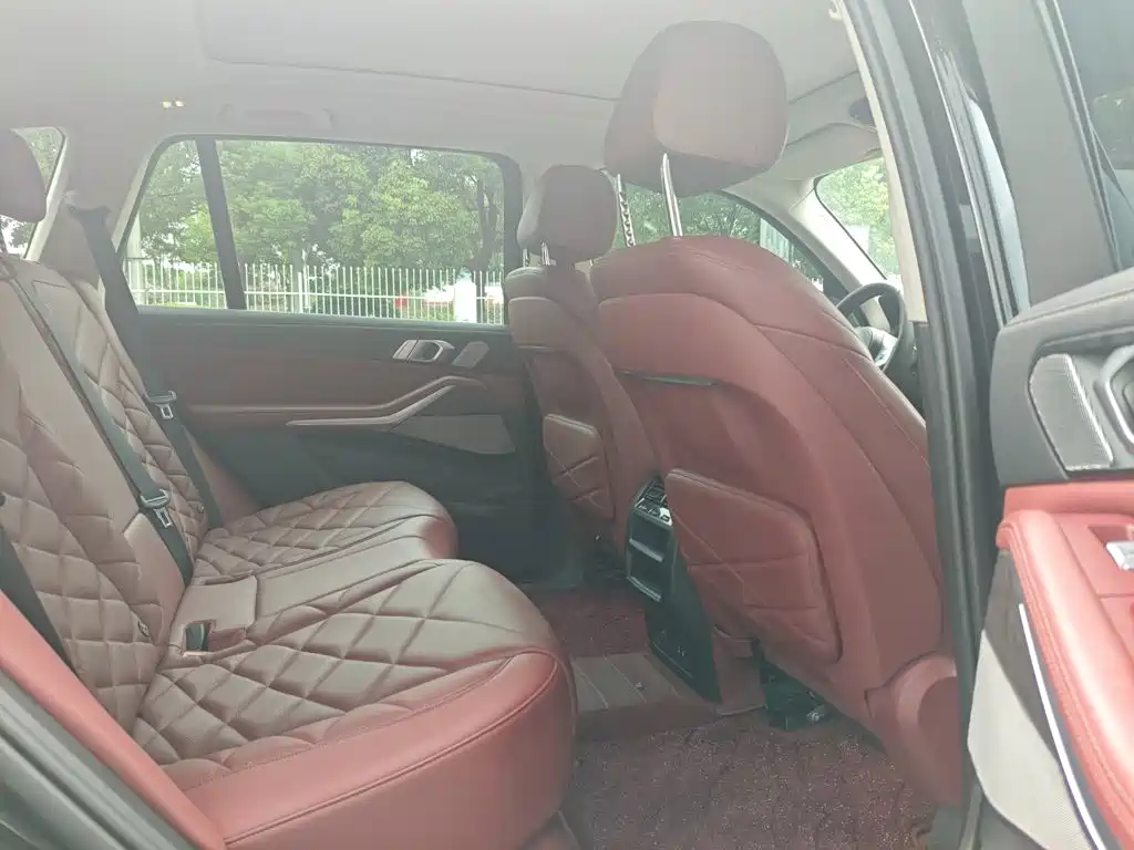 BMW X5 — миниатюра 7