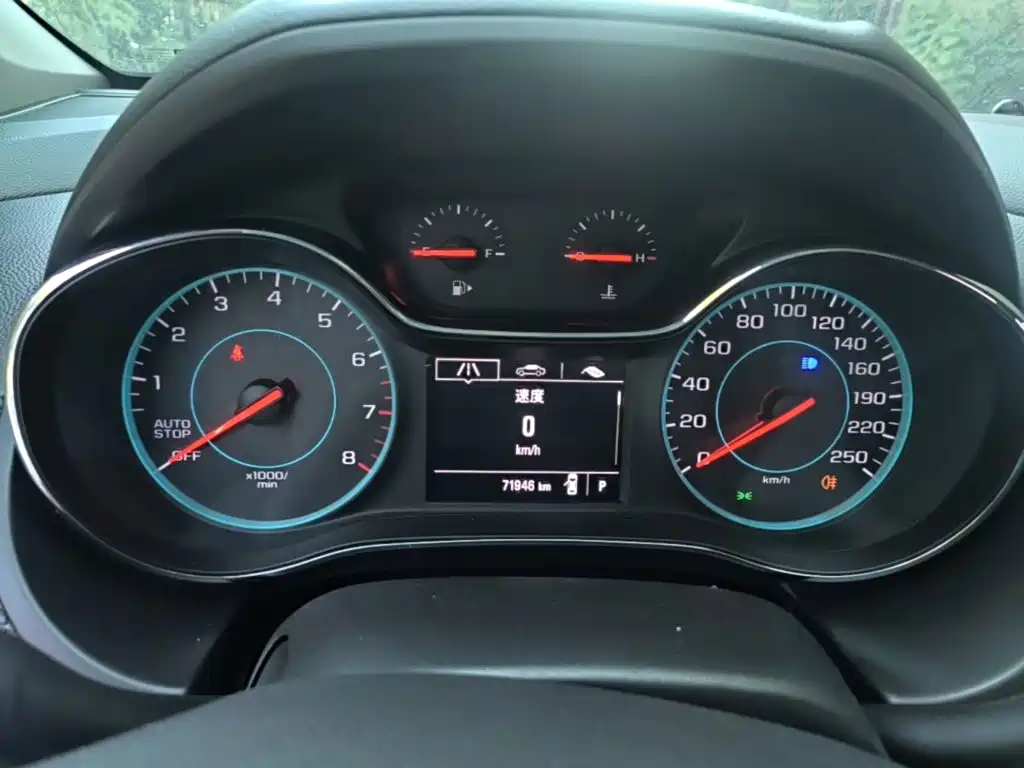 Chevrolet Cruze — миниатюра 12