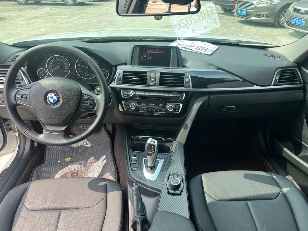 BMW 3 Series — миниатюра 5