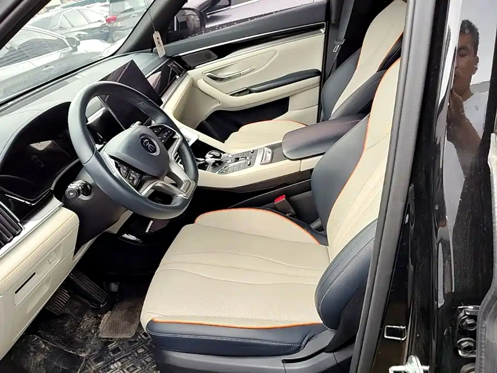 BYD PLUS New Energy — миниатюра 15