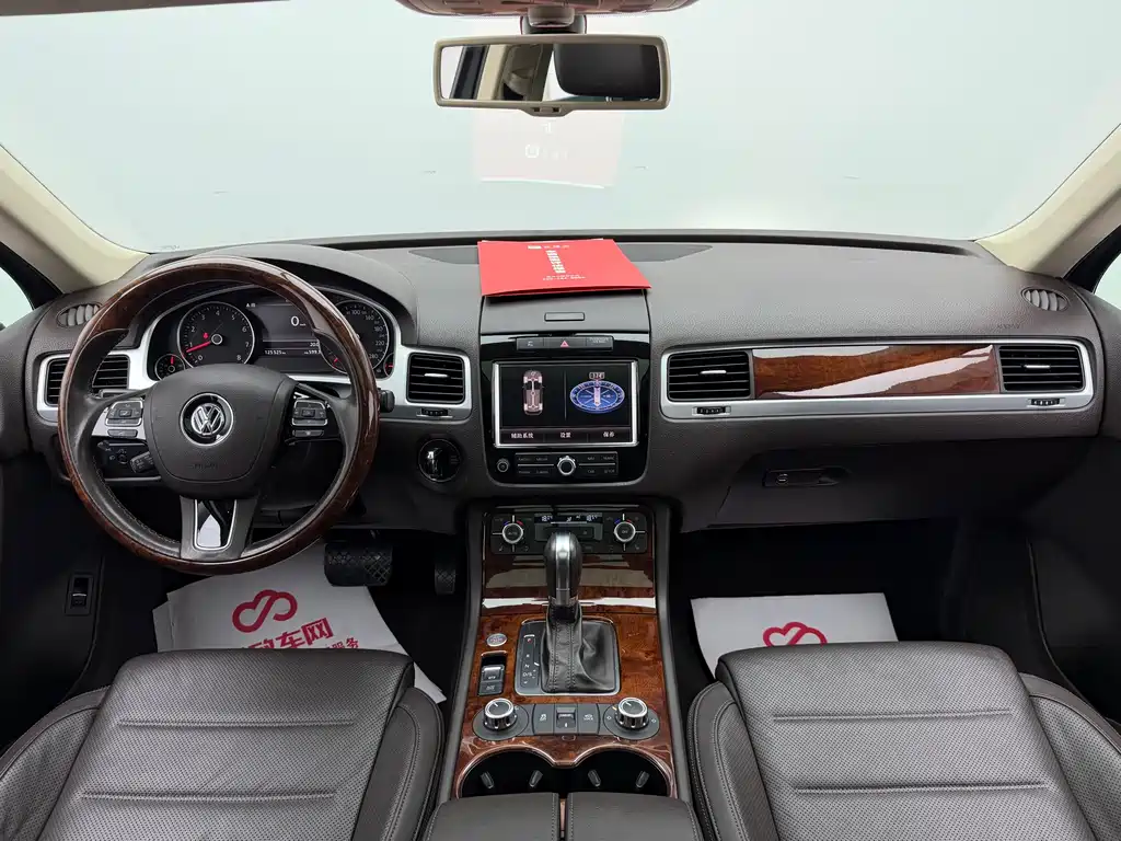 Volkswagen Touareg — миниатюра 7