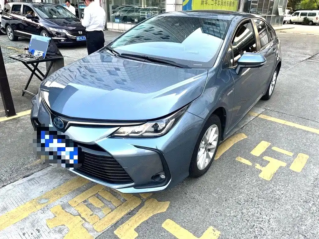 Toyota Corolla — миниатюра 4
