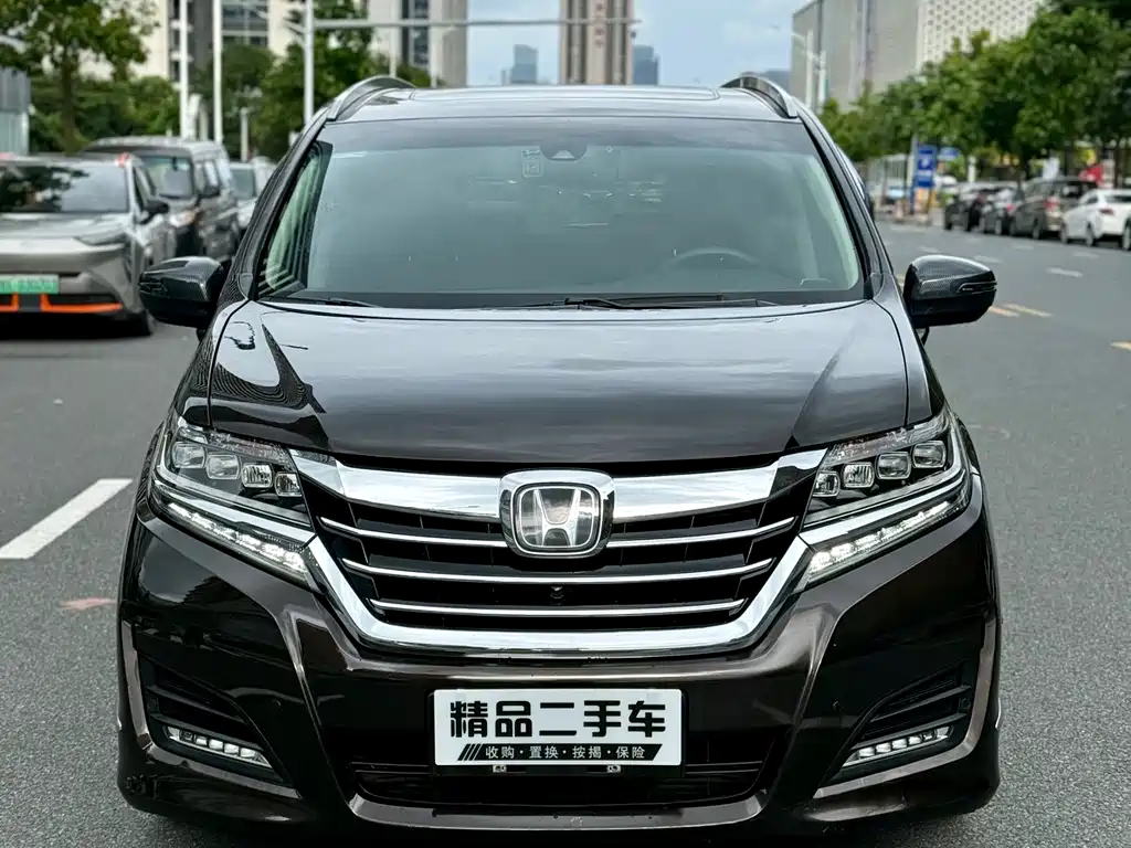 Honda Elysion — миниатюра 2