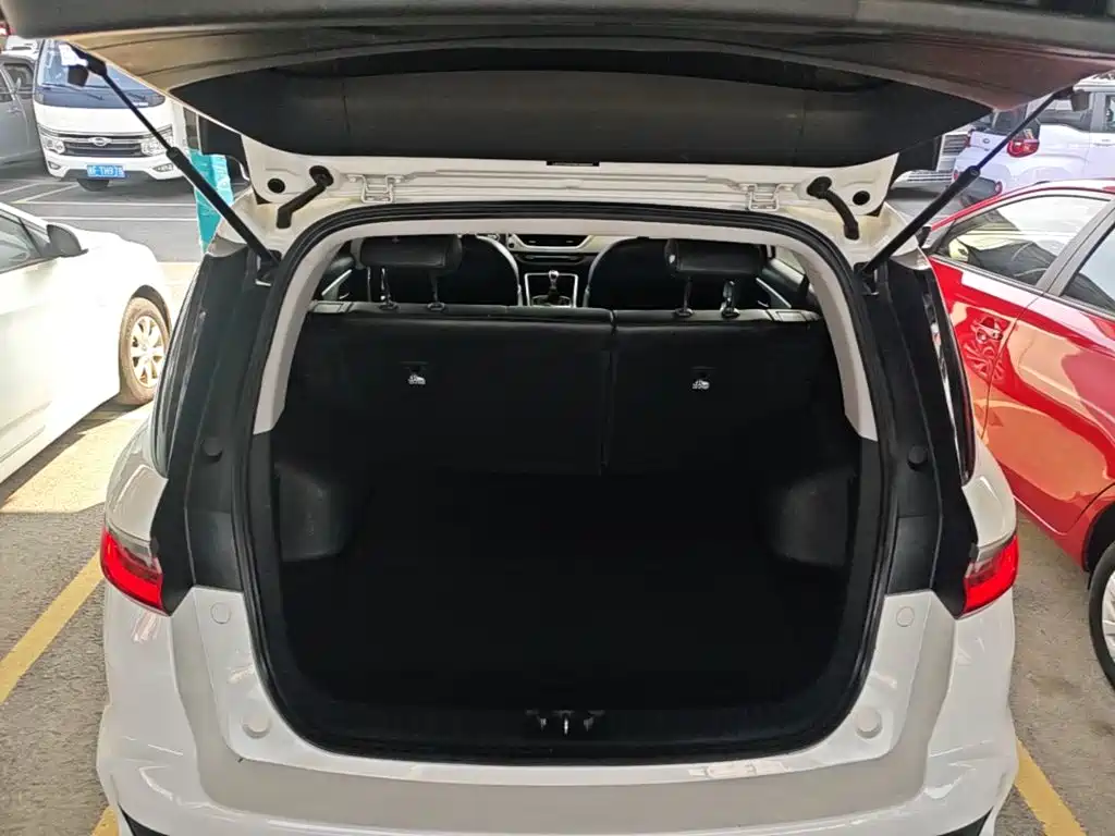 Geely Vision X6 — миниатюра 18