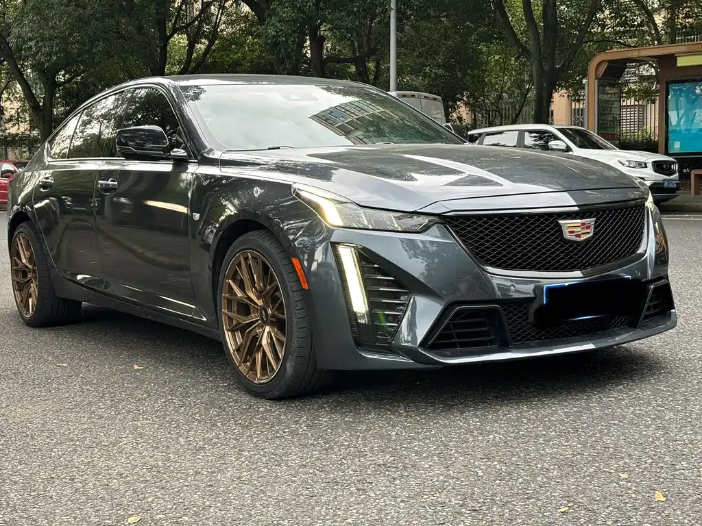 Cadillac CT5 — миниатюра 3