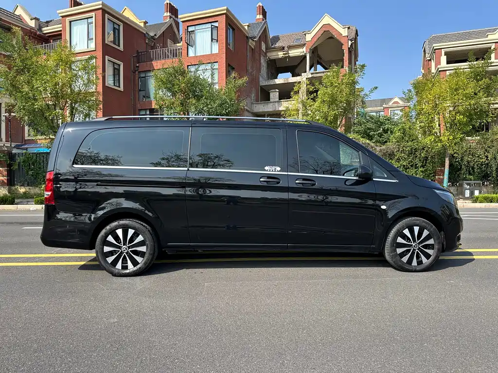 Mercedes-Benz Vito — миниатюра 7