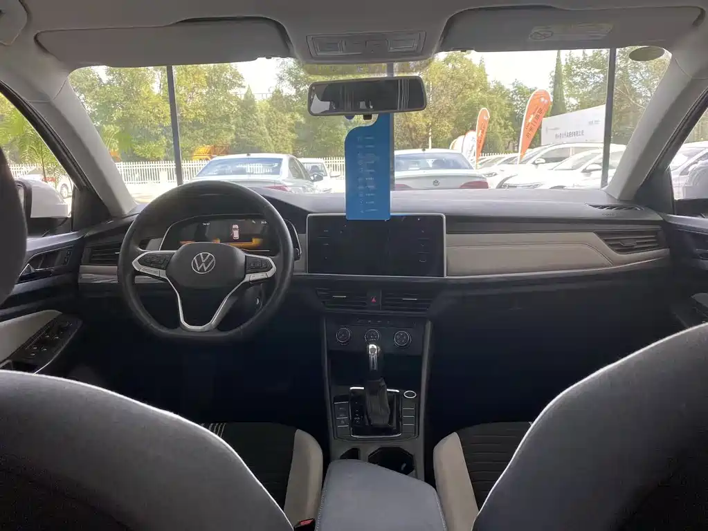 Volkswagen Bora — миниатюра 8