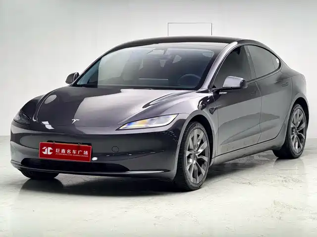 2024 Tesla Model 3