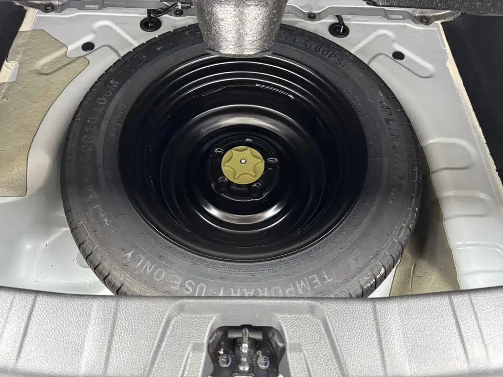 Nissan Qashqai — миниатюра 16