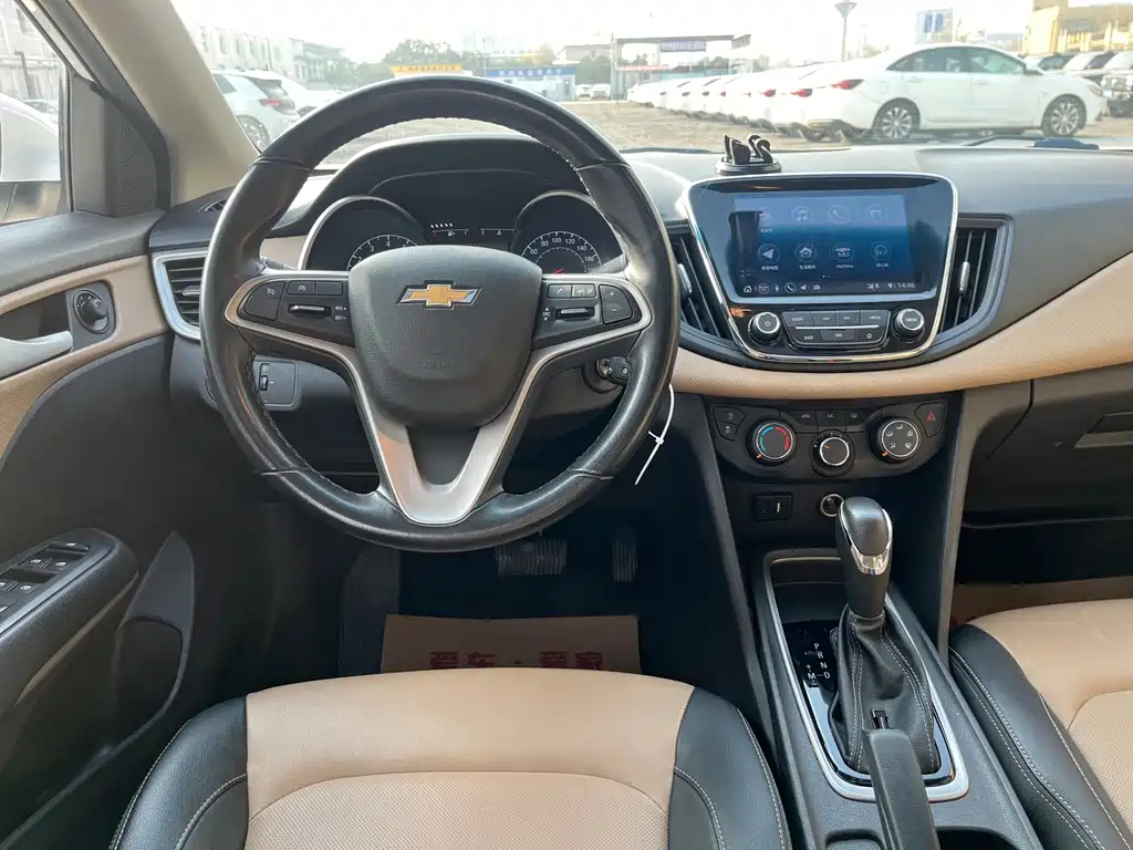 Chevrolet Monza — миниатюра 10