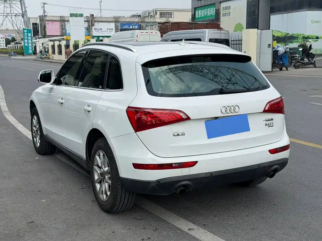 Audi Q5 — миниатюра 6