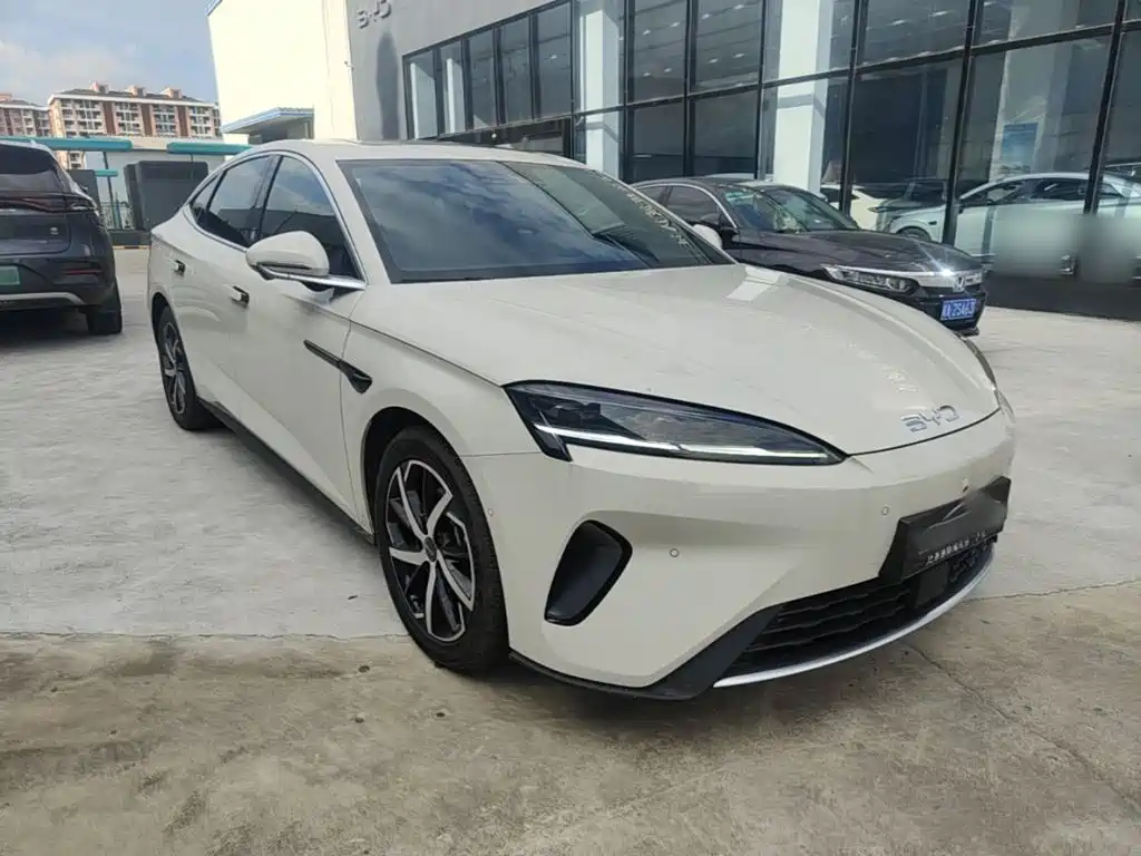 BYD Seal 07 DM-i — миниатюра 4