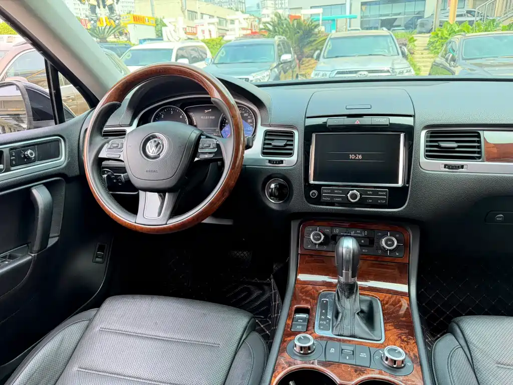 Volkswagen Touareg 2011 3.0TDI Comfort