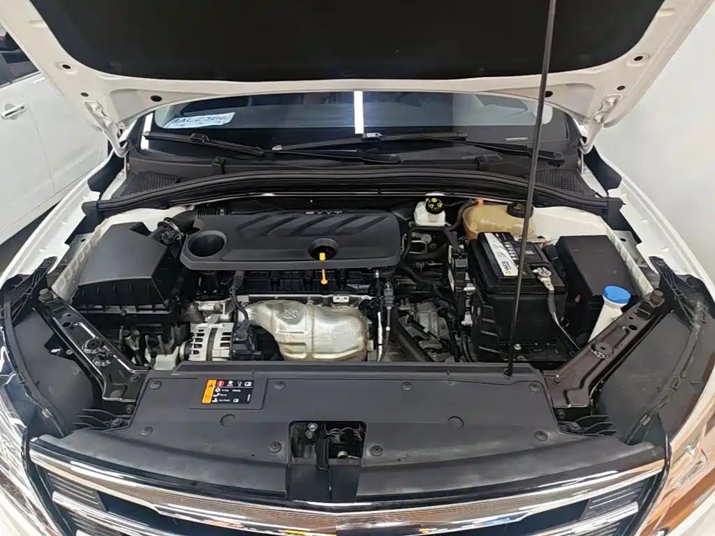 Roewe i5 — миниатюра 20