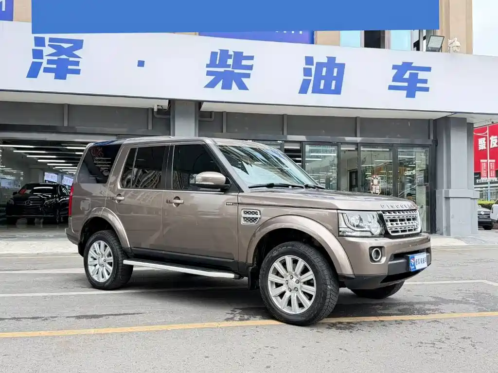 Land Rover Discovery — миниатюра 3