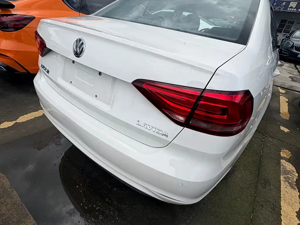 Volkswagen Lavida — миниатюра 15
