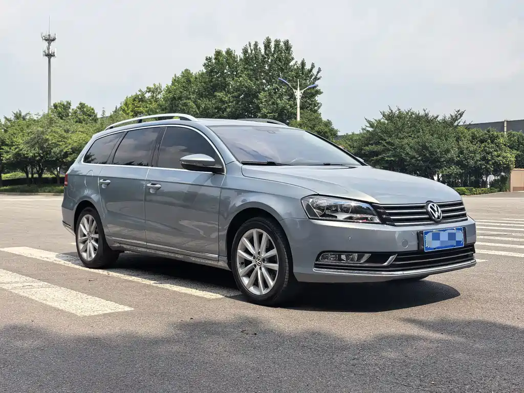 Volkswagen Magotan (Import) Touring Edition 2.0TSI Comfort Type, фото 3
