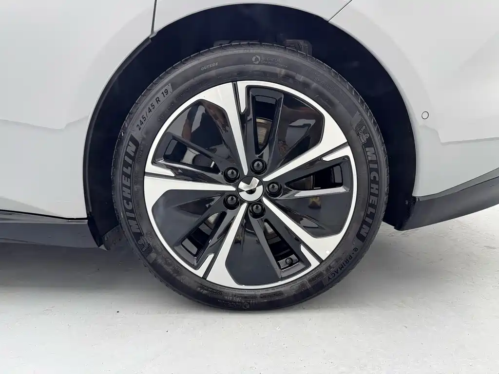 NIO ET5 — миниатюра 11