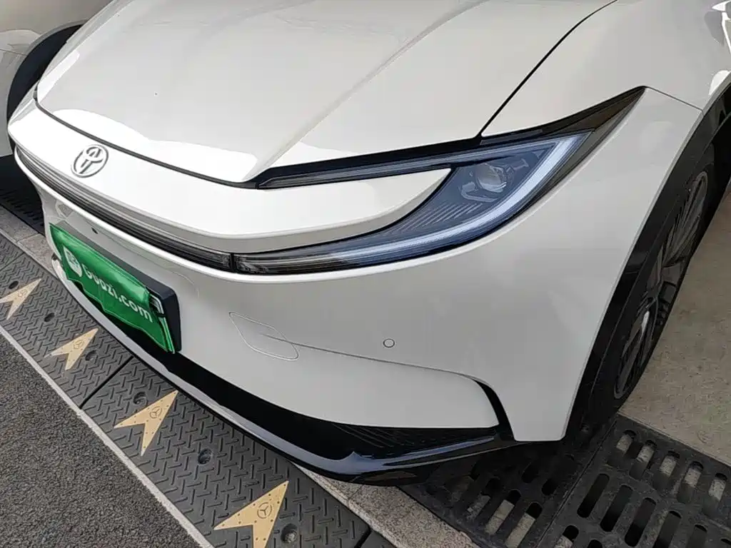 Toyota bZ5 — миниатюра 24