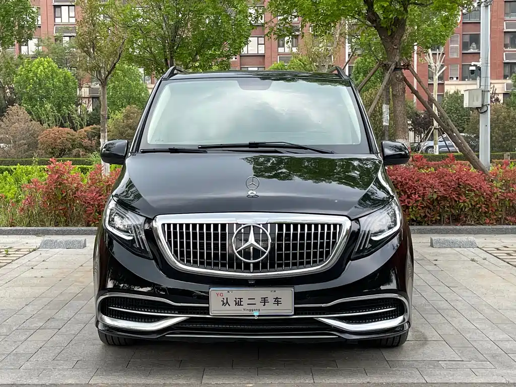 Mercedes-Benz Vito 2020 2.0T 7 мест