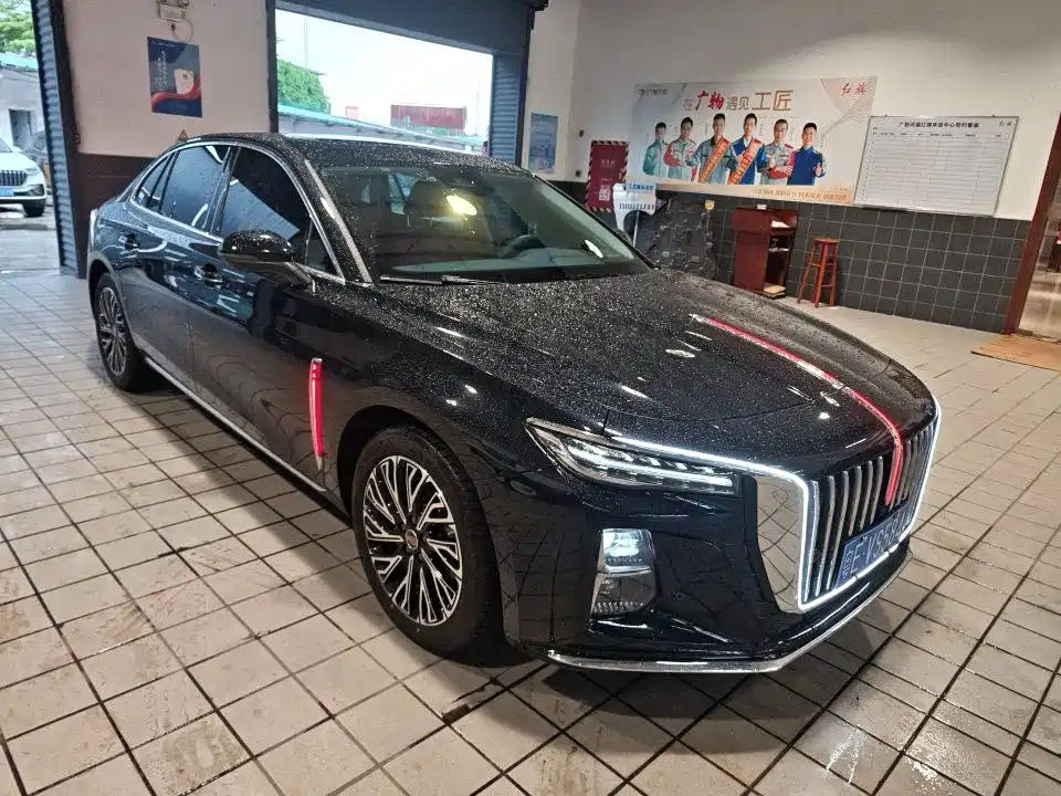 Hongqi Hongqi H5 — миниатюра 6