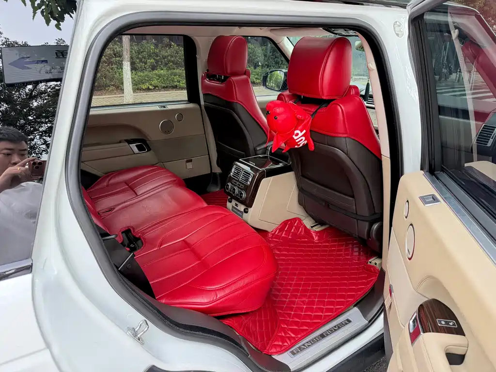 Land Rover Range Rover — миниатюра 18