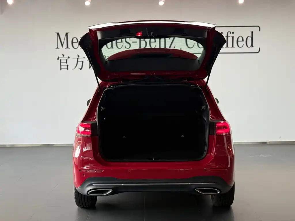 Mercedes-Benz B-Class — миниатюра 6