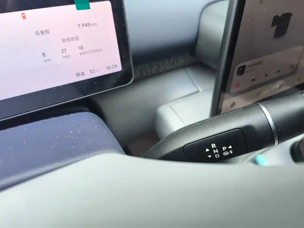 Leapmotor Leapmotor A10 — миниатюра 10