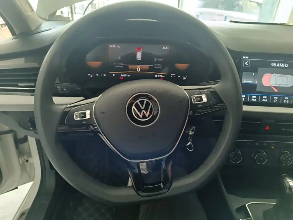 Volkswagen Lavida — миниатюра 11