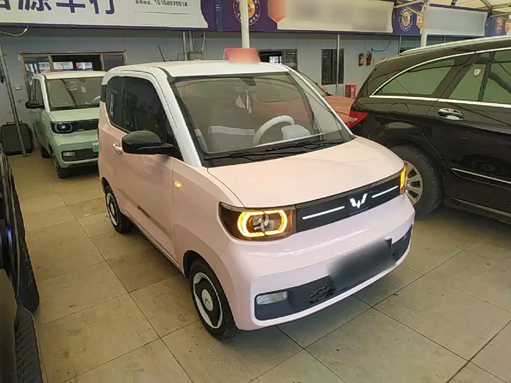 Wuling MINIEV — миниатюра 4
