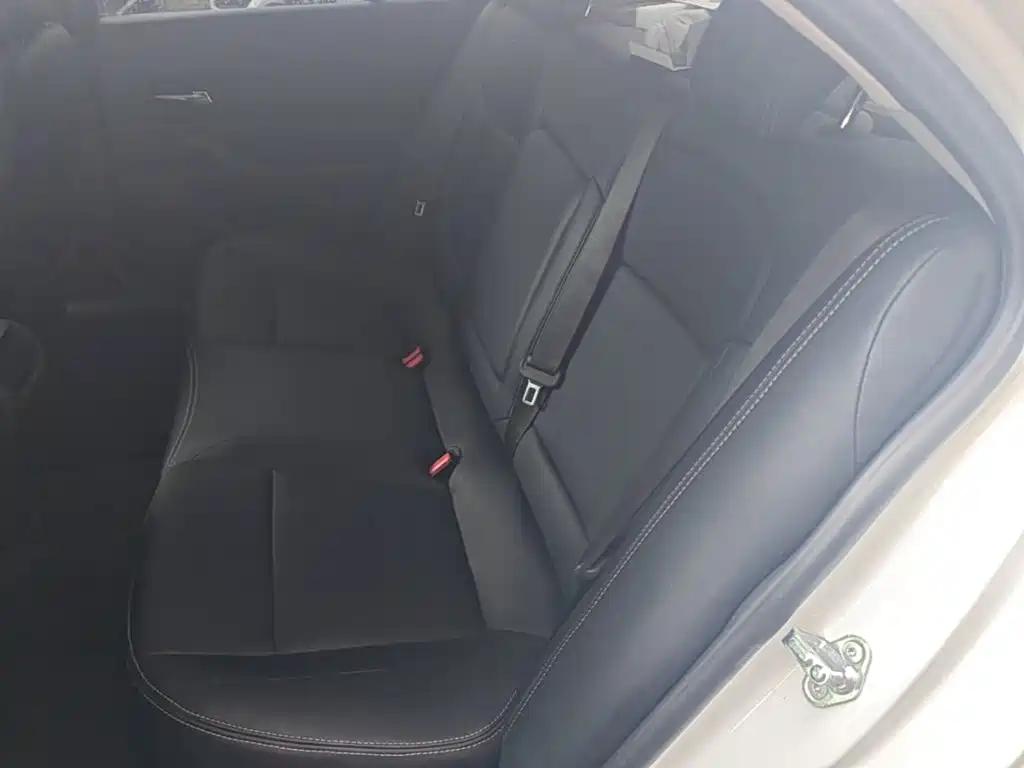 Chevrolet Malibu — миниатюра 17