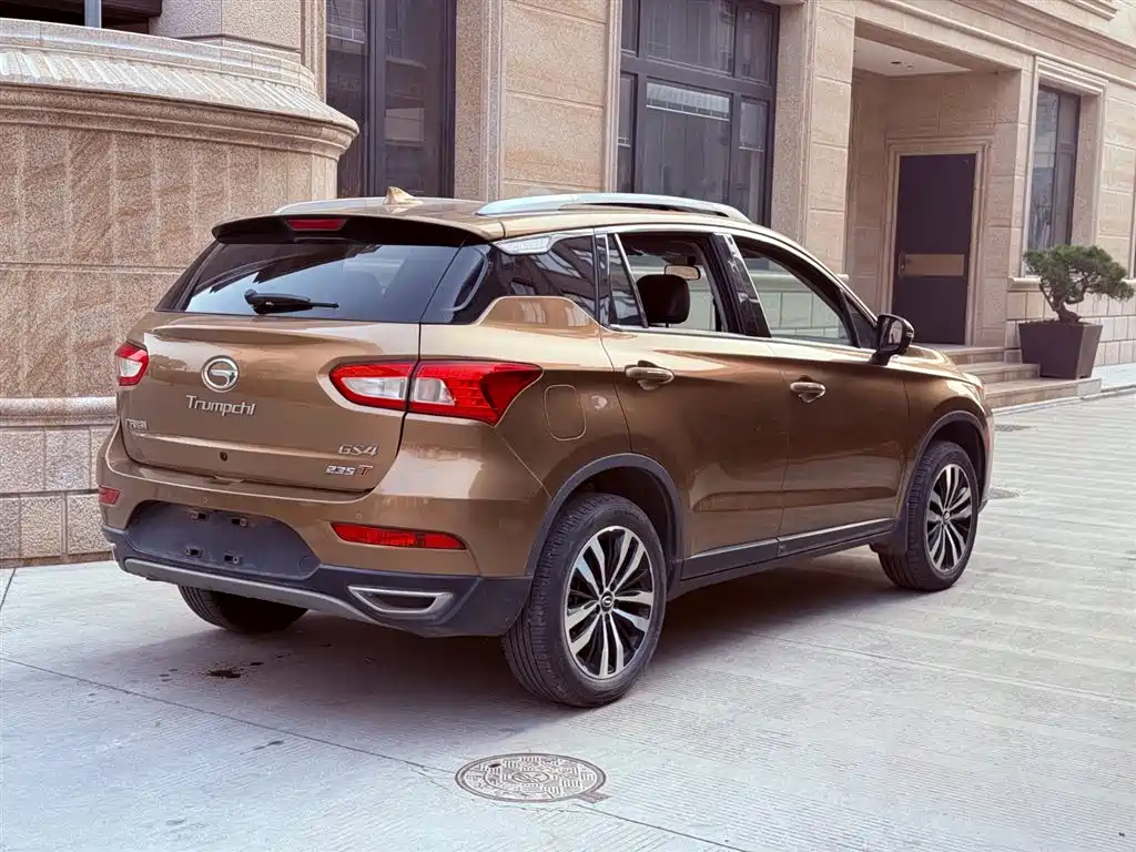 GAC TRUMPCHI GS4