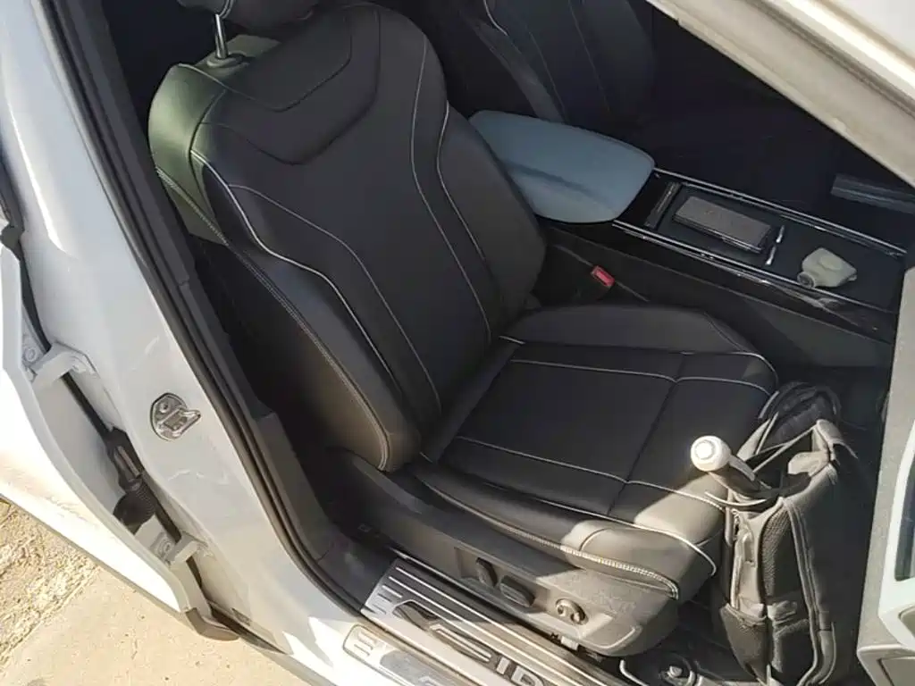 Volkswagen ID.4 X — миниатюра 25