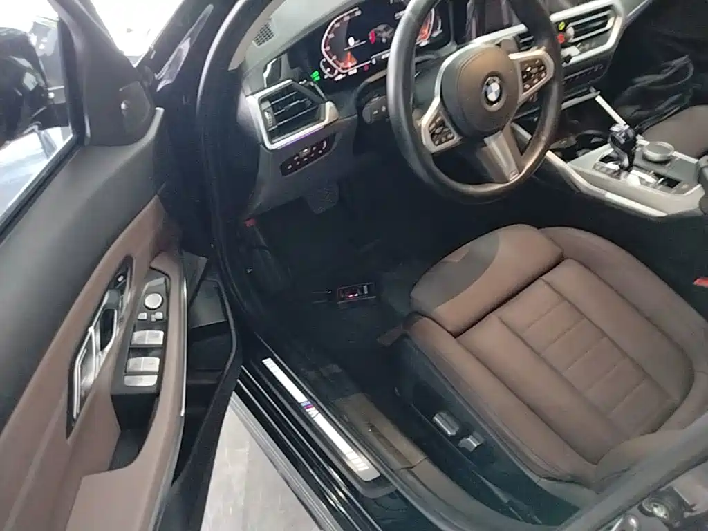 BMW 3 Series — миниатюра 16