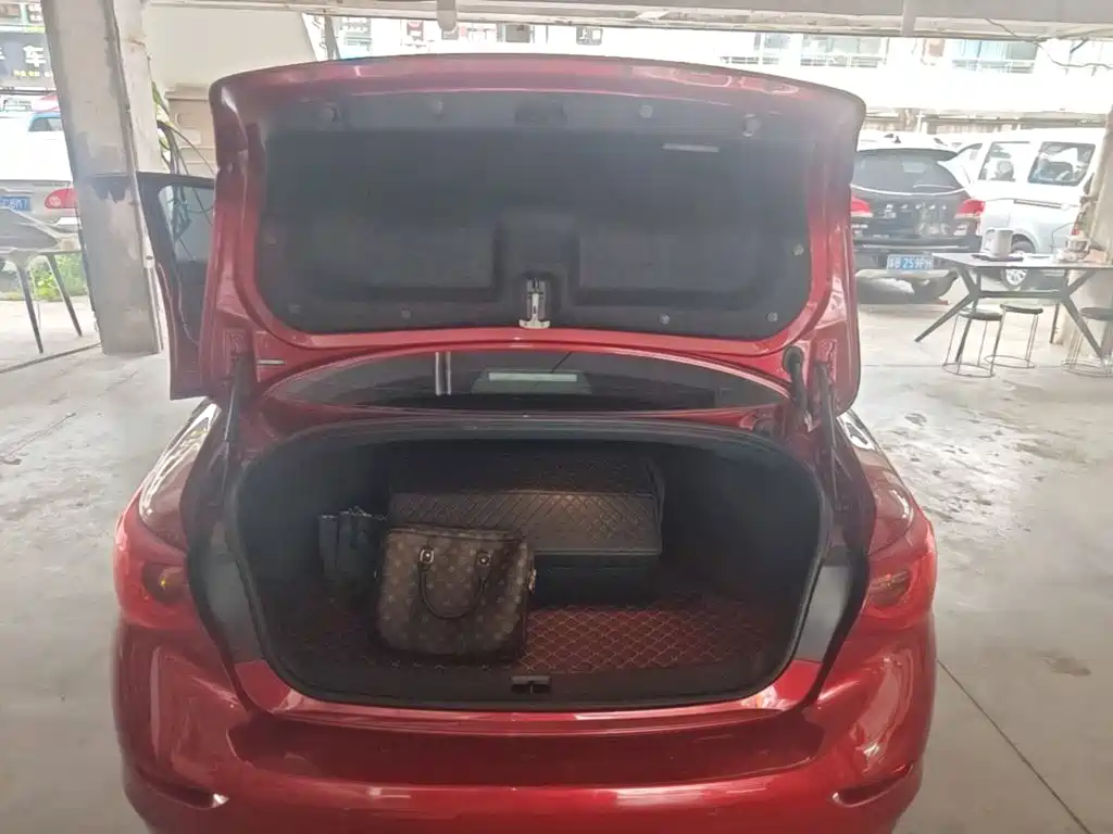 Infiniti Q50L — миниатюра 19