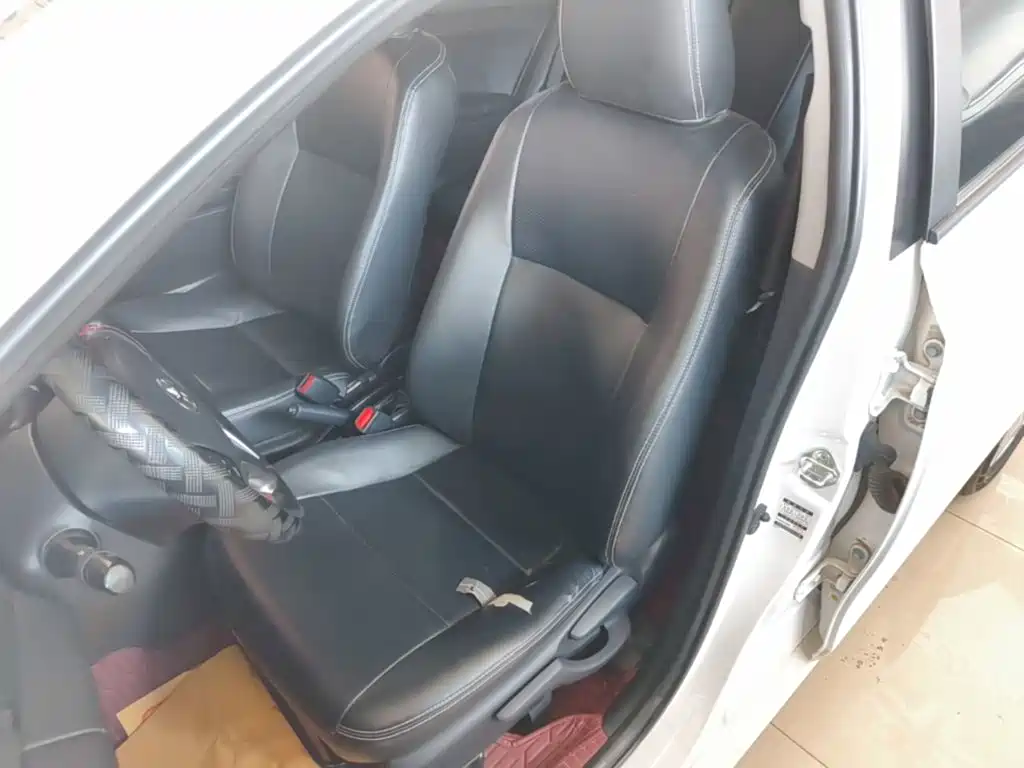 Toyota Vios FS — миниатюра 15