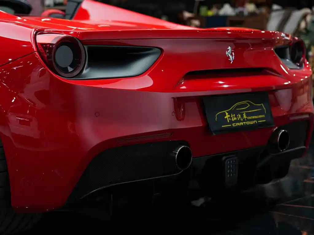Ferrari 488 — миниатюра 13